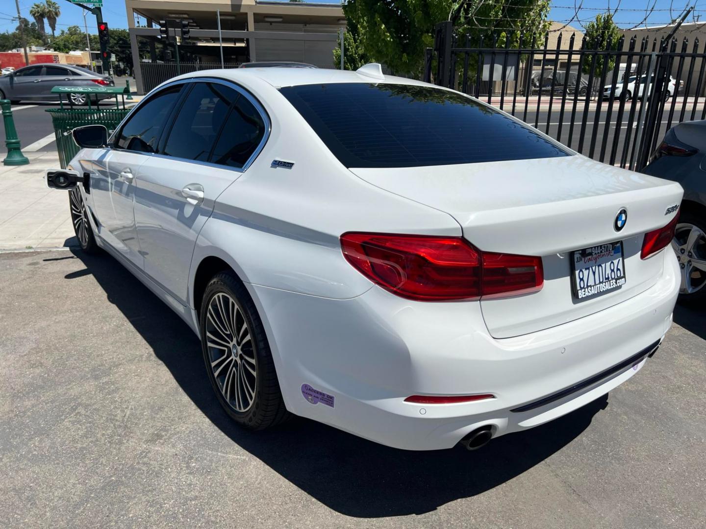 2019 WHITE /BLACK BMW 5-Series (WBAJA9C56KB) , located at 744 E Miner Ave, Stockton, CA, 95202, (209) 944-5770, 37.956863, -121.282082 - PLUS TAXES AND FEES - Photo#11